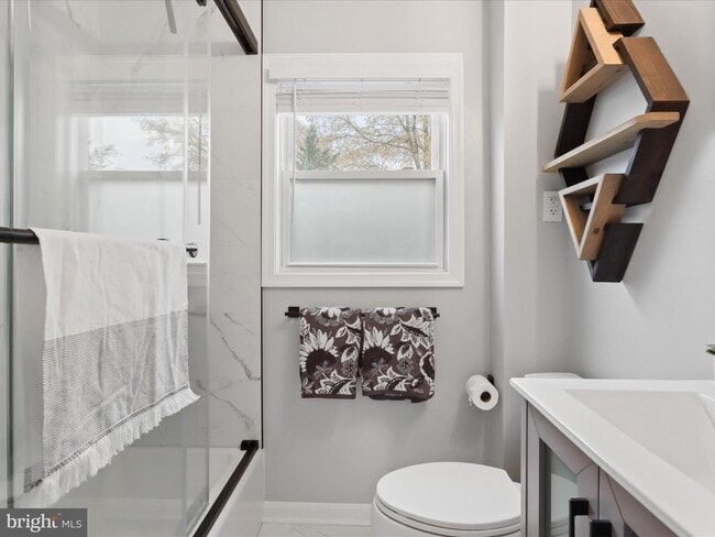 Photo - 2203 Arlington Terrace