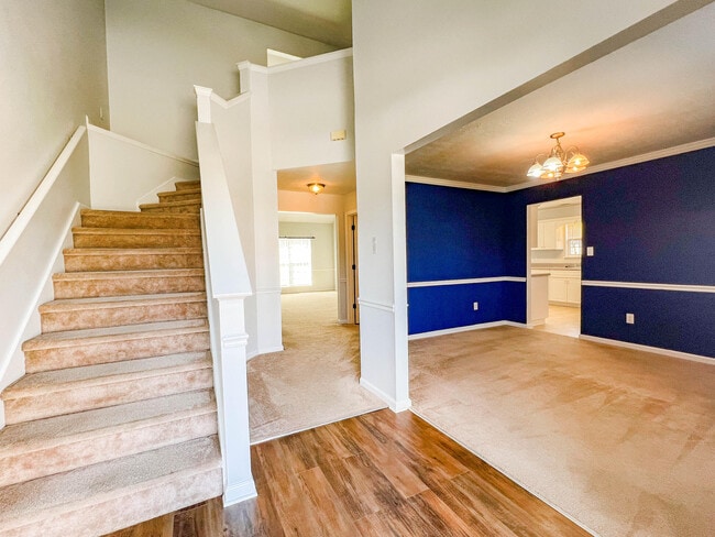 Photo - 6117 Independence Way