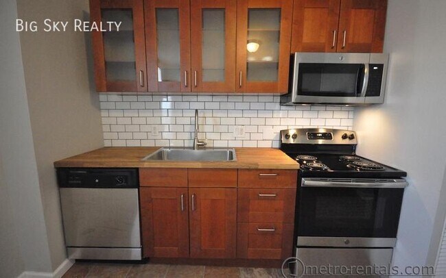 Photo - 452 W 3rd Ave Unit A