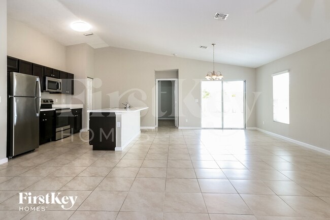 Photo - 4477 Southwest