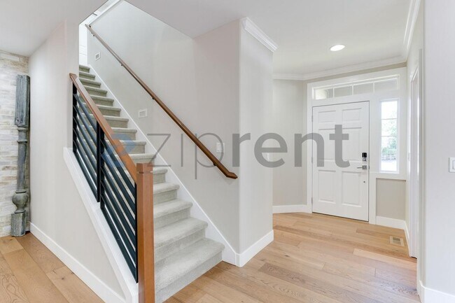 Photo - 23620-23230 230th Pl SE