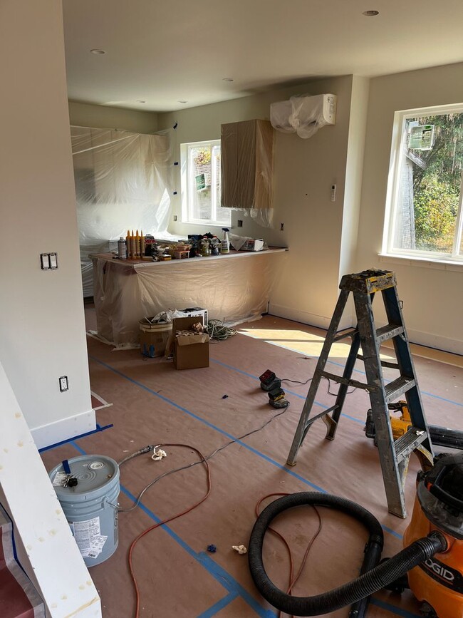 Photo - 3200 Meridian St Unit 1