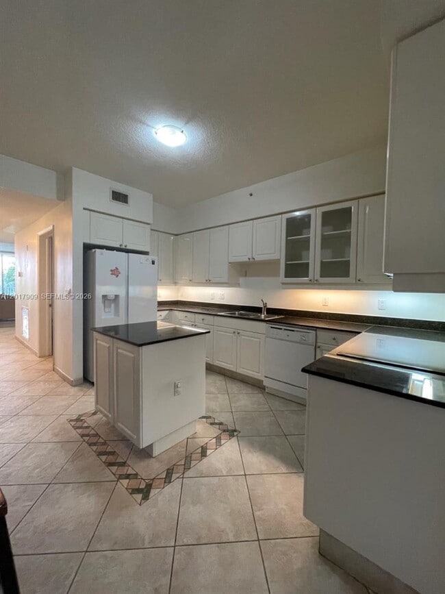 Photo - 717 Crandon Blvd Unit 408