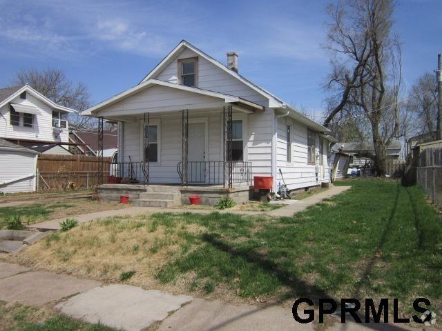Building Photo - 5311 S 39th St Rental