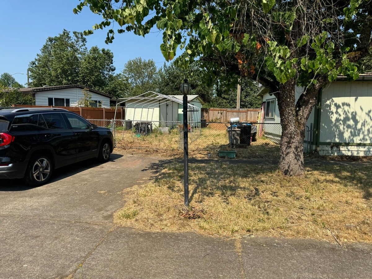 Photo - Great Single level Home!