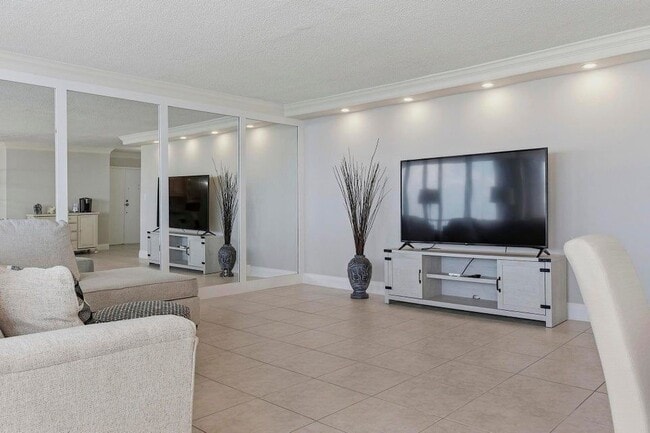 Photo - 4280 Galt Ocean Dr Unit L