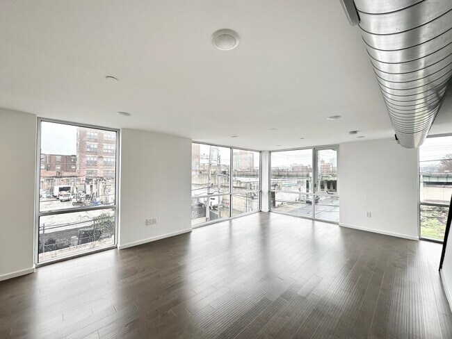 Photo - 1500 N 8th St Unit 3