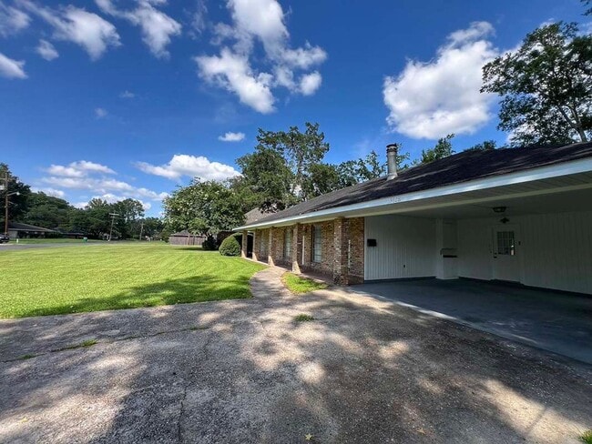 Photo - Baker's Historic Buffwood Subdivision, 3 bedroom, 2 bath home loaded with amenities