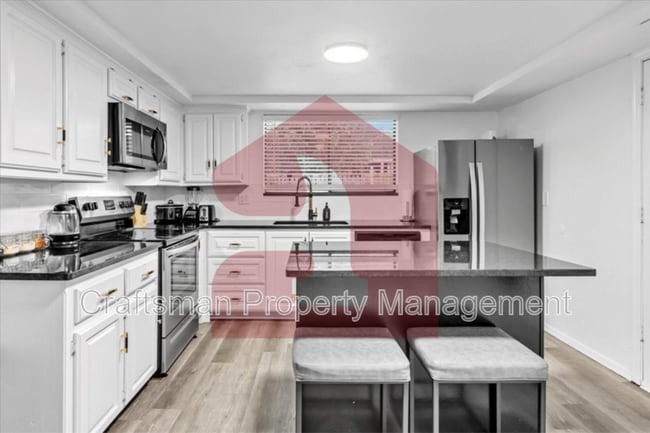 Photo - 13128 Green Valley Dr