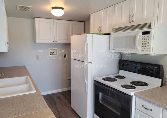 Photo - 17019 E Calle Del Oro Unit D