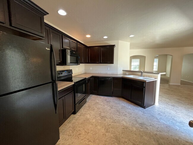 Photo - 5537 S Moonfire Way