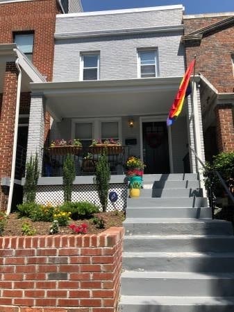 Building Photo - 924 15th St SE