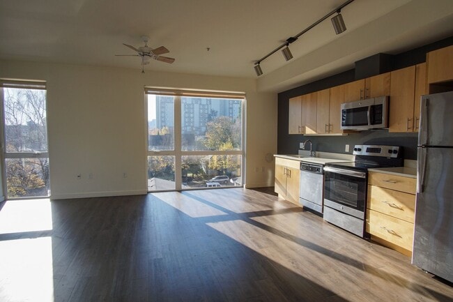 Photo - Slabtown Modern & Bright 2-Bedroom w/ Balcony! Unit 411