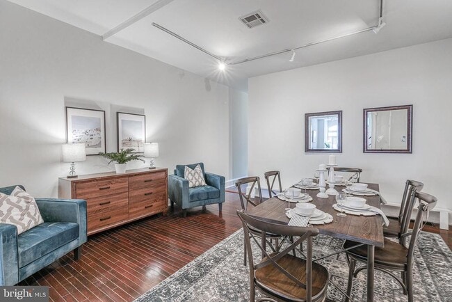 Photo - 1714 Rittenhouse Square