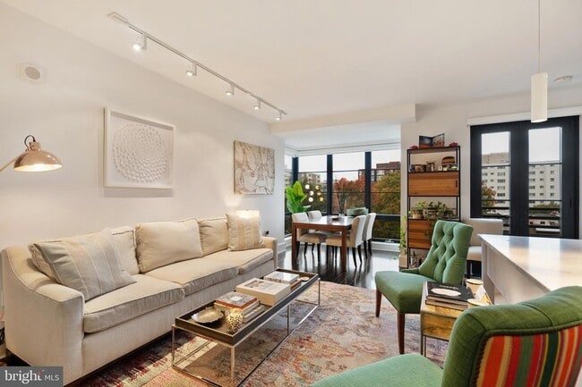 Photo - 1011 M St NW Unit 509