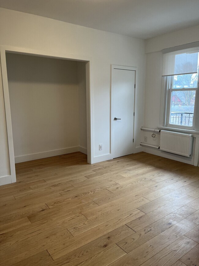 Photo - 160 Huron St Unit 409