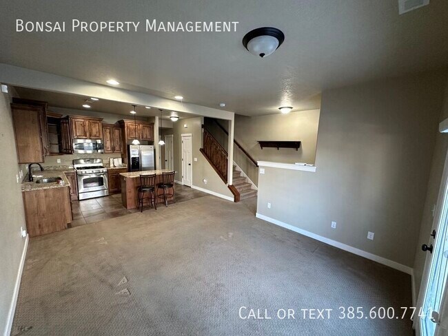 Photo - 3711 Summer Heights Dr