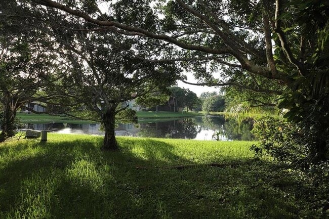 Photo - 839 Garnet Cir