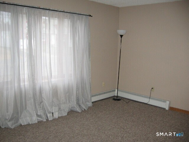 Photo - 219 Nichols Dr