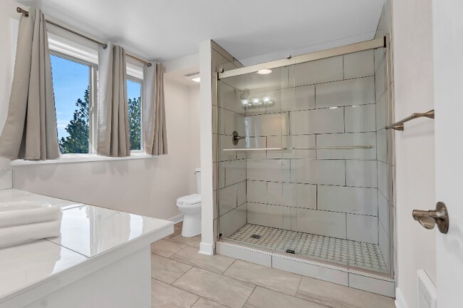 Photo - 3720 W Grandview Ave Unit C