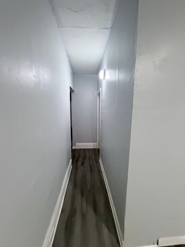 Photo - 10 Jarvis Pl Unit 1