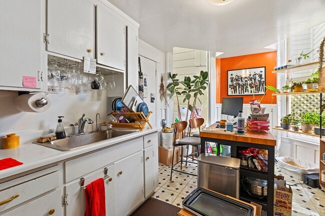 Photo - 1809 Oak St Unit #2