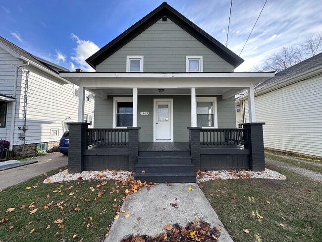 Gorgeous Renovated 5 Bedroom 1 Bath Single... - Gorgeous Renovated 5 Bedroom 1 Bath Single... Casa