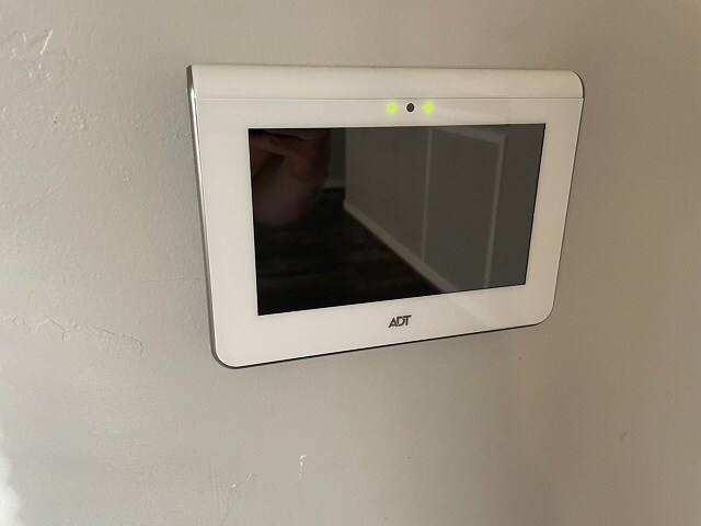 Photo - 415 S Tillery St