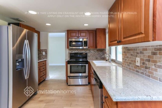 Photo - 12758 Guilford Cir