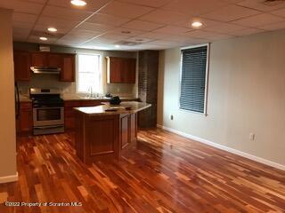 Photo - 436 Larch St