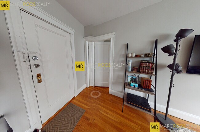 Photo - 17 Gray St Condo