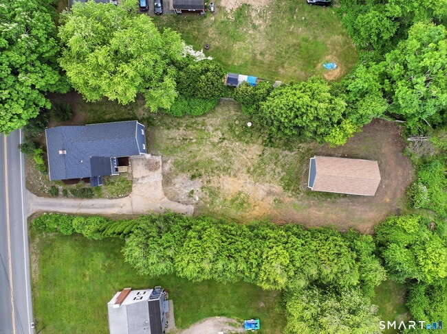 Photo - 765 Norwich Ave