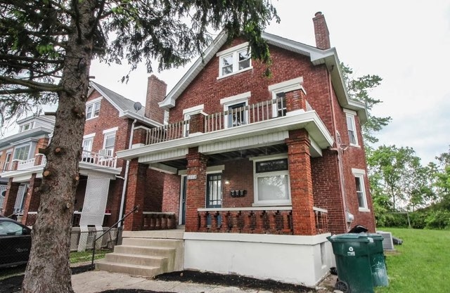 Photo - 719 Purcell Ave
