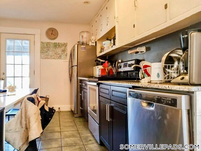 197 College Ave Unit 3
