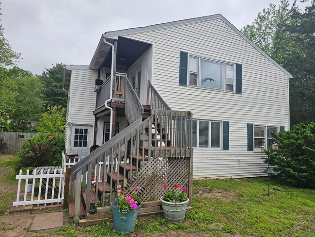 Photo - 4 E Newberry Rd Apartment