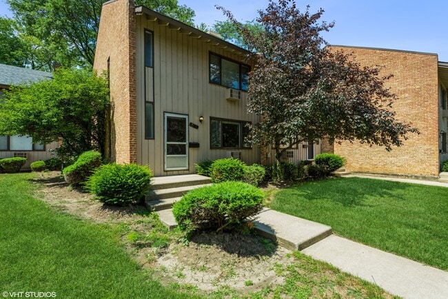 Building Photo - 788 Concord Ln
