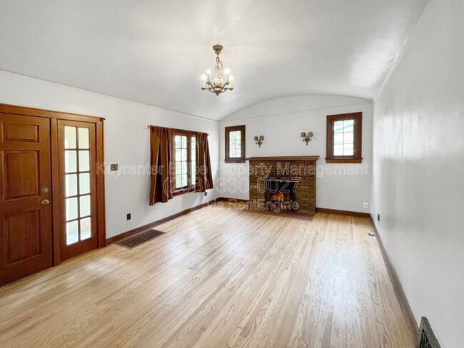 Photo - 1512 S Grant Ave