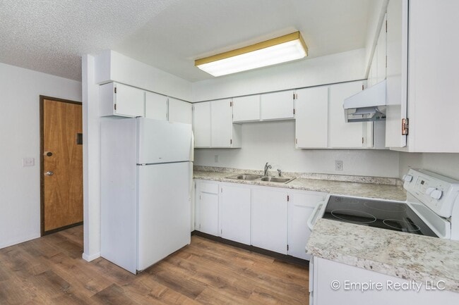 Photo - 37 Glacier Ave Unit A7