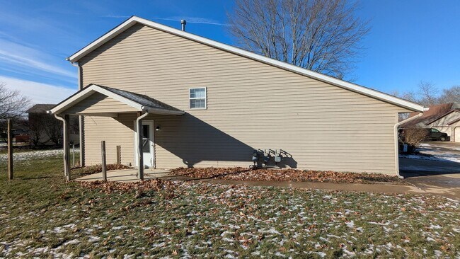 Photo - MN Cedar Village (859) Unit Apt C