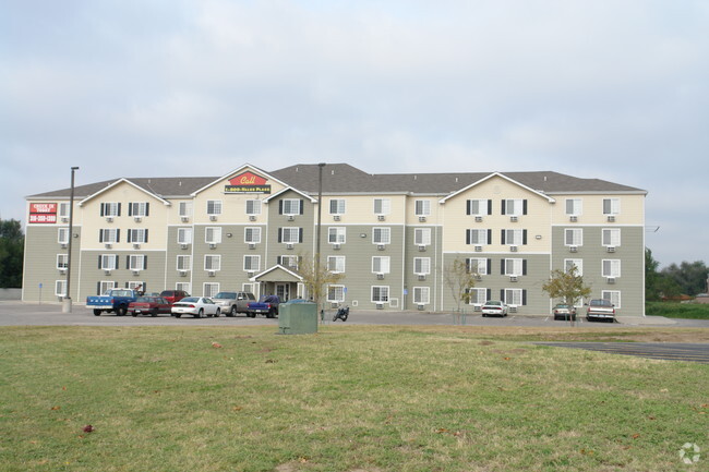 Building Photo - Extended Stay America  - Wichita South Rental