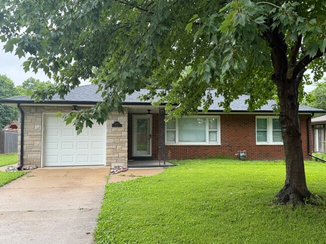Building Photo - 2307 St Bernard Ave