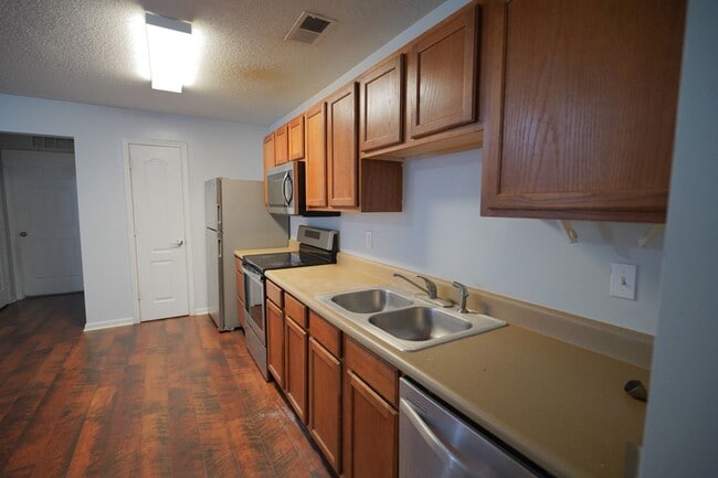 Photo - 3000 S Adams St Unit 831