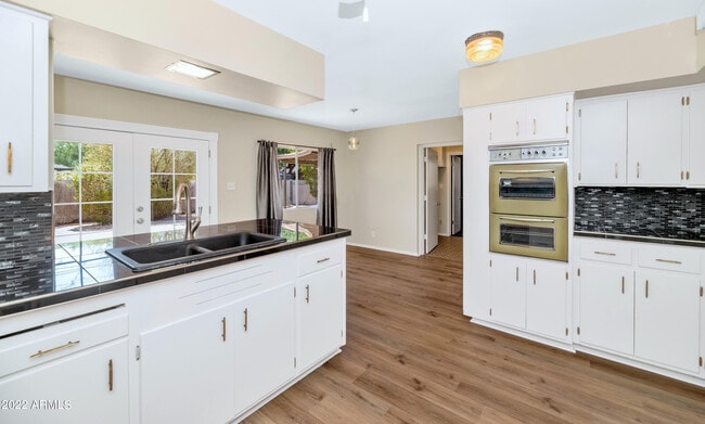 Photo - 2309 N 83rd Pl