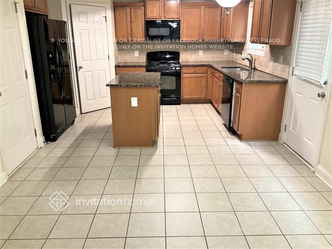 Photo - 478 Commons Park Ln