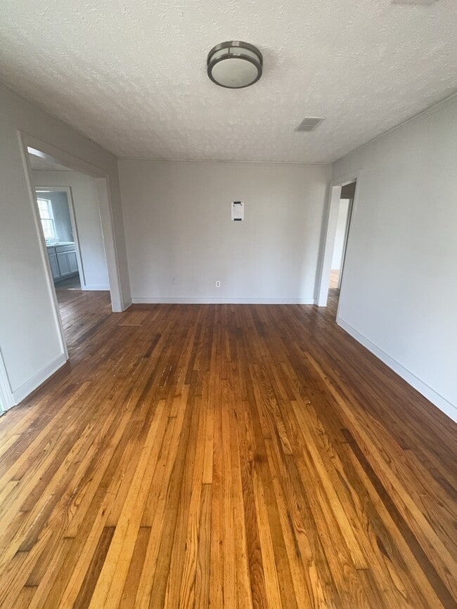 Photo - 4426 Desoto St