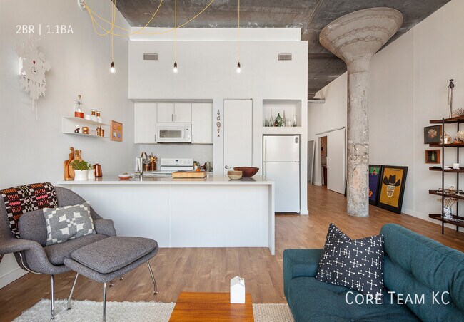 Photo - 1719 Walnut St Unit 303