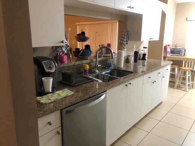 Photo - 4703 NW 75th Pl