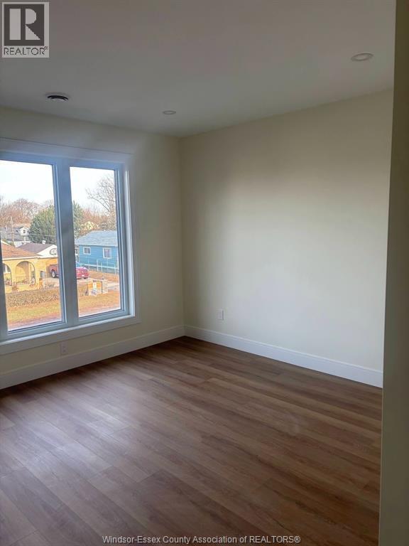 Photo - 651-655 STANLEY Unit# 1-4