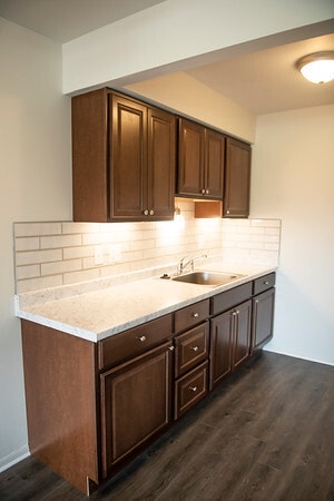 Holiday Garden Apartments