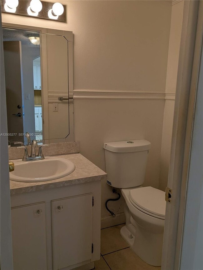 Photo - 16751 NE 9th Ave Unit 408